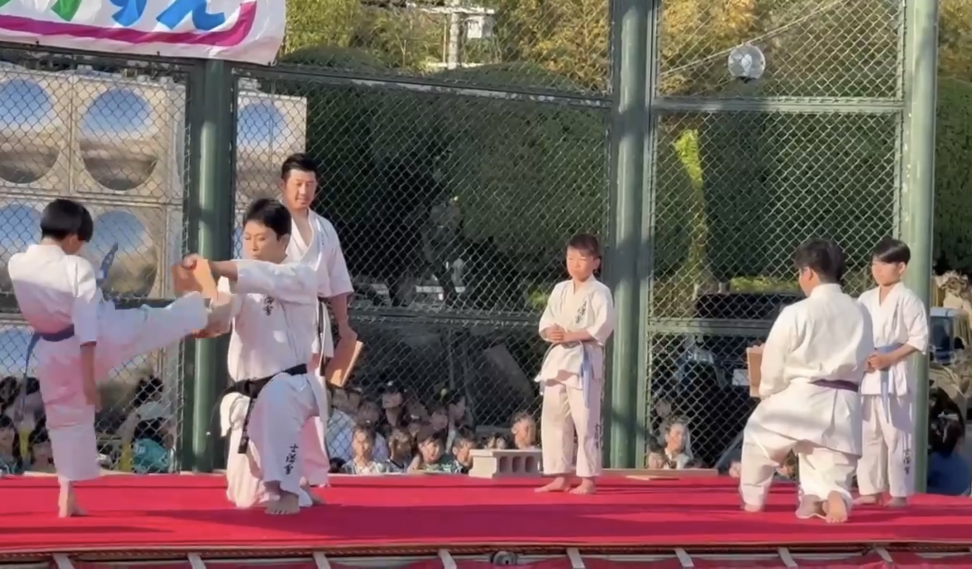 福岡県糟屋郡の実践空手道場 士誠會 | つつじ祭り 演武